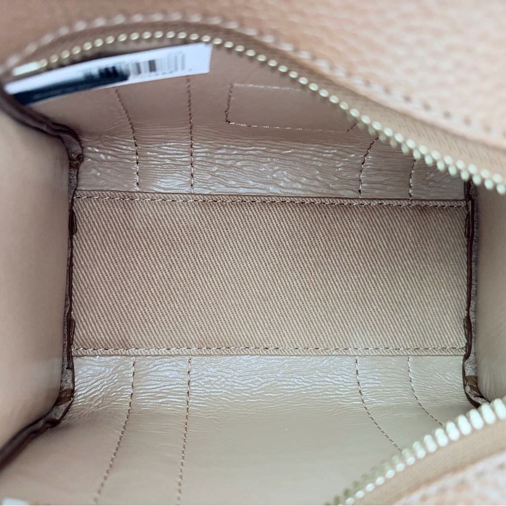 Marc Jacobs Leather Crossbody Tote Bag in Argan Oil - Picture 9 of 9